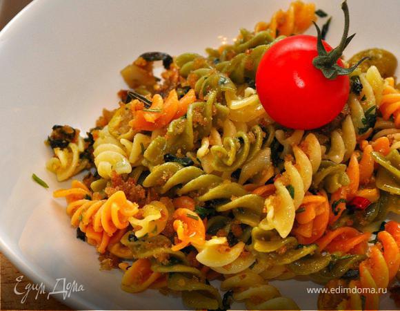 Фузилли с пангрататой и оливками. (Постные дни)
