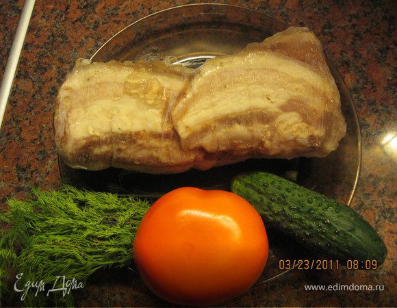 Грудинка вареная в пищевом целлофане. Грудинка вареная в пищевом целлофане.