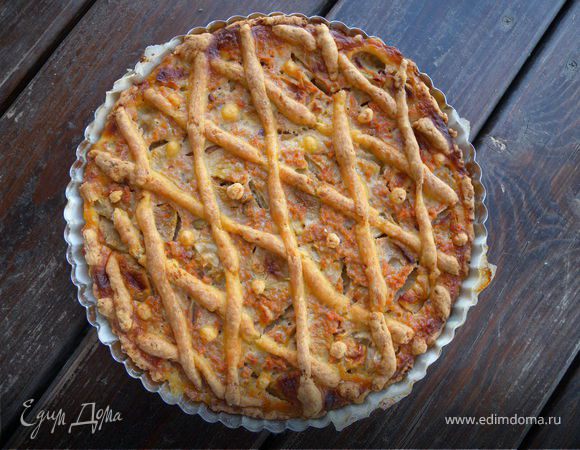 Пирог с яблоками и айвой в творожном тесте...