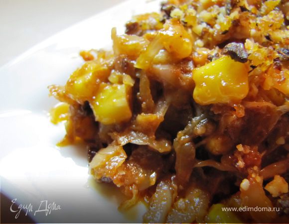 Тушеная капуста с кукурузой, курагой, черносливом...и орехом Тушеная капуста с кукурузой, курагой, черносливом...и орехом