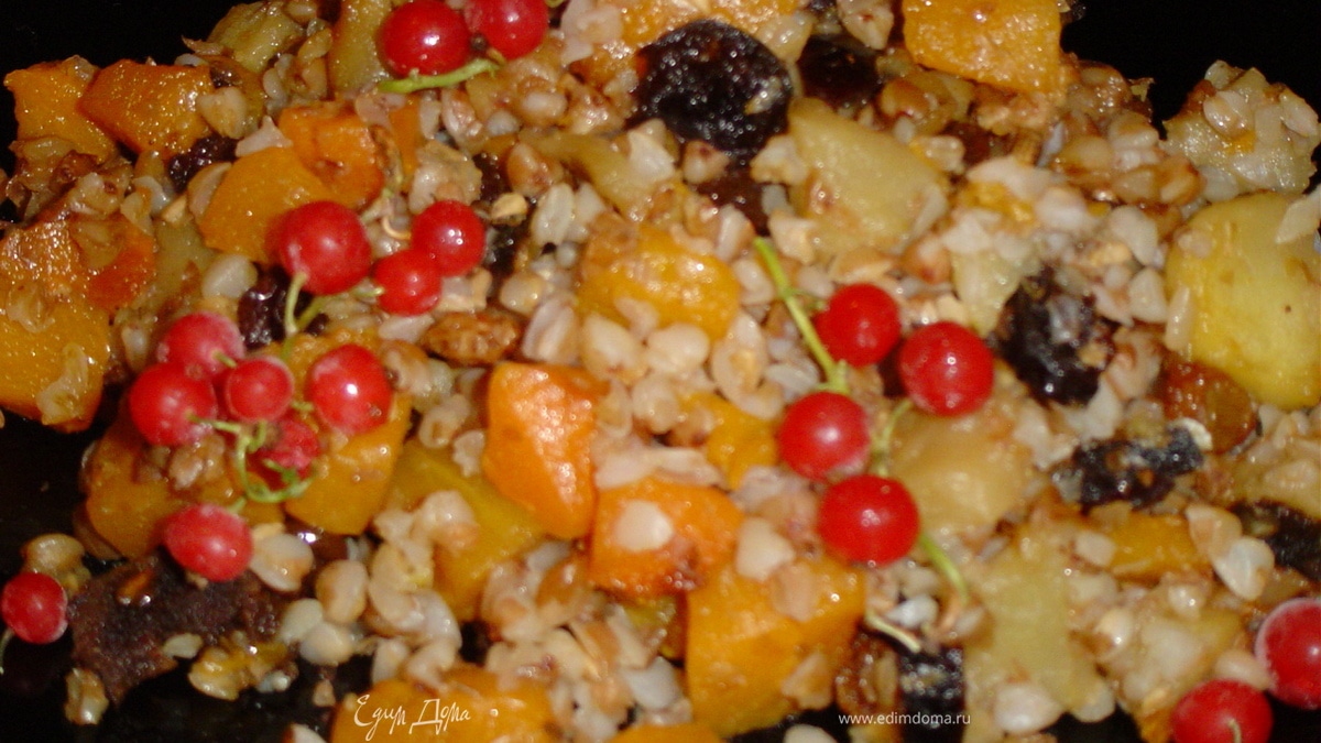 Постная запеканка из тыквы с гречкой