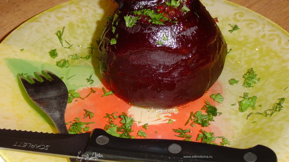 Свекла, фаршированная рисом и овощами