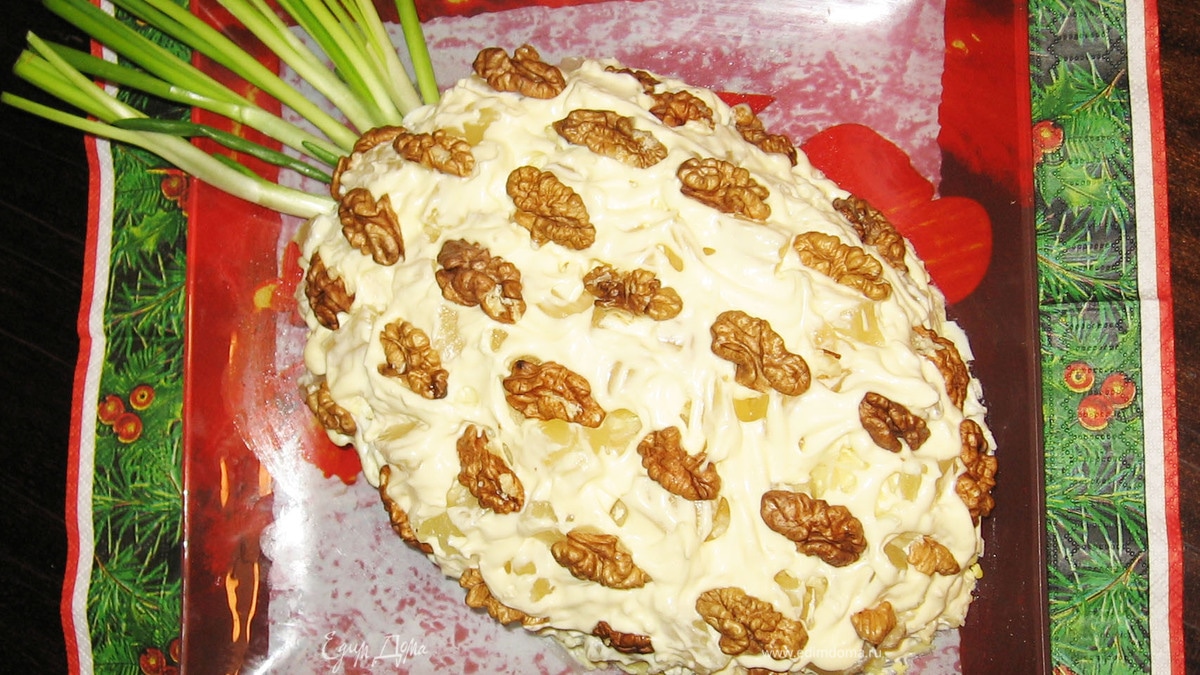 Салат "Ананас"