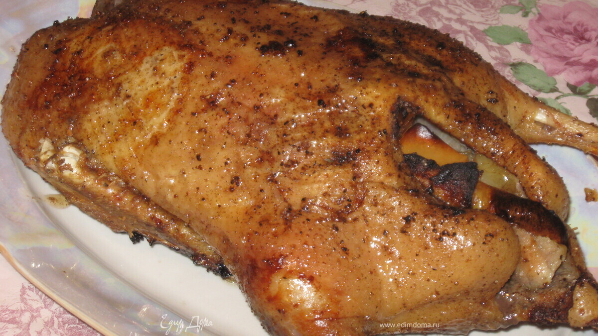 Утка с яблоками