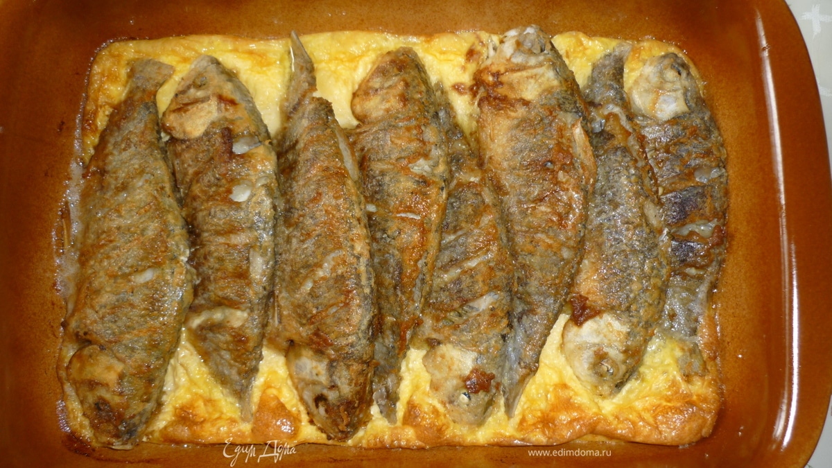 Карасики в сметане...