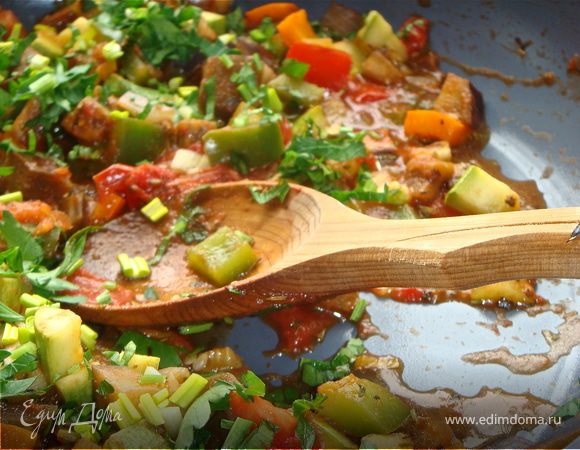 Булгур, киноа и много вкусных овощей. Булгур, киноа и много вкусных овощей.