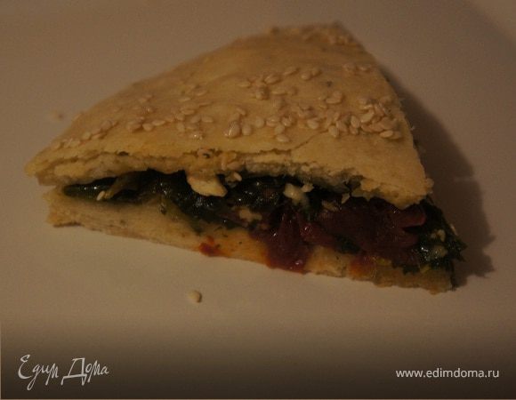 Фокачча с вялеными помидорами, козьим сыром