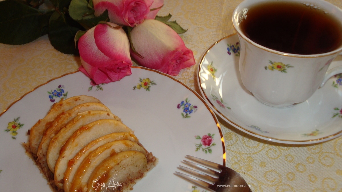 Пирог, опаленный пламенем