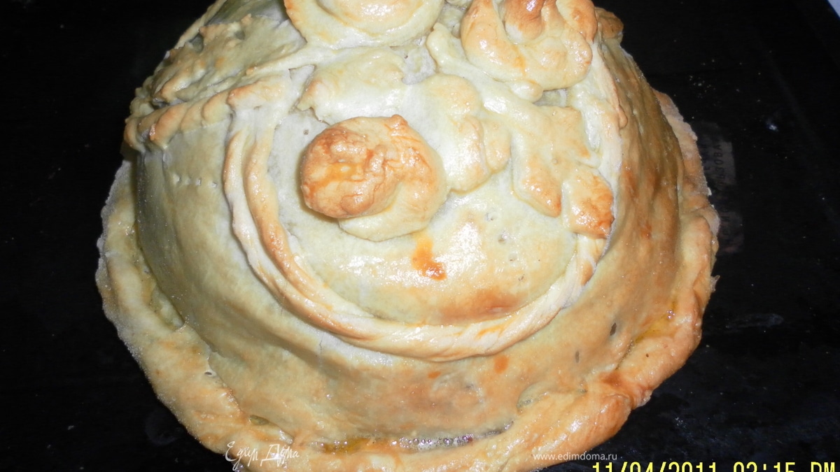 Русский слоенный пирог с семгой