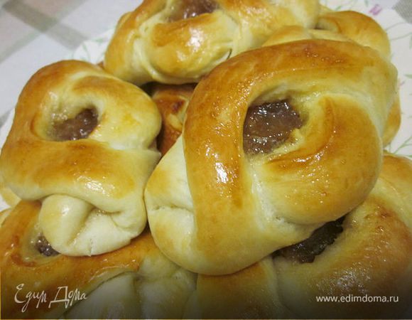 пирожки с яблочным вареньем 