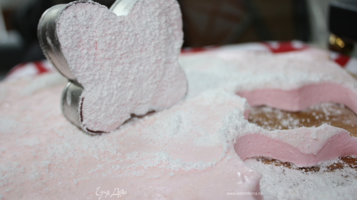 Маршмеллоуз на розовой воде