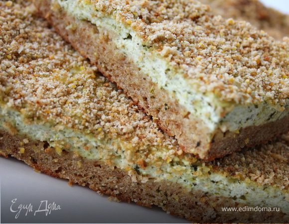 Хлебный пирог с творогом, пармезаном, шпинатом и чесночком