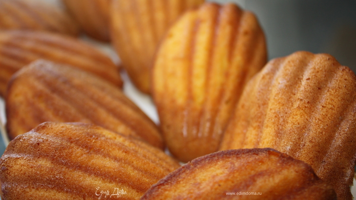 Печенье "Мадлен" с манговым пюре