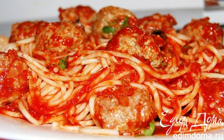 Рецепт Спагетти с паровыми тефтельками под томатным соусом