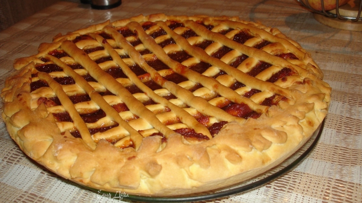 Пирог с повидлом