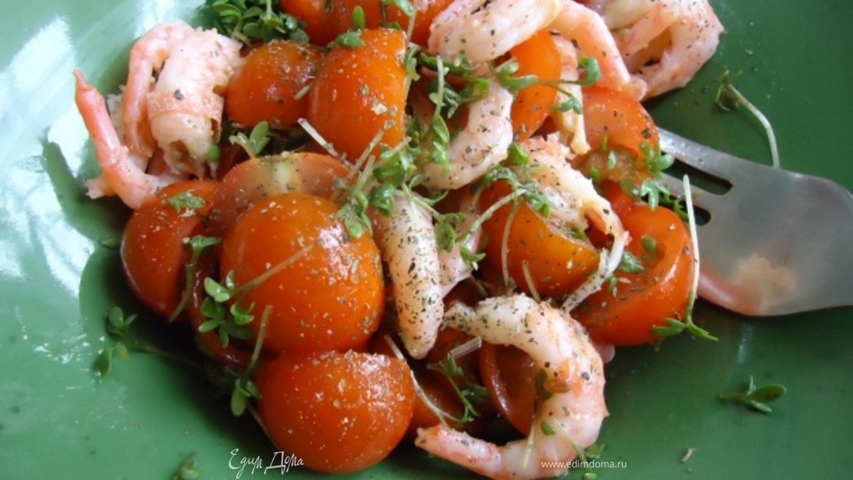 Салат с креветками на скорую руку