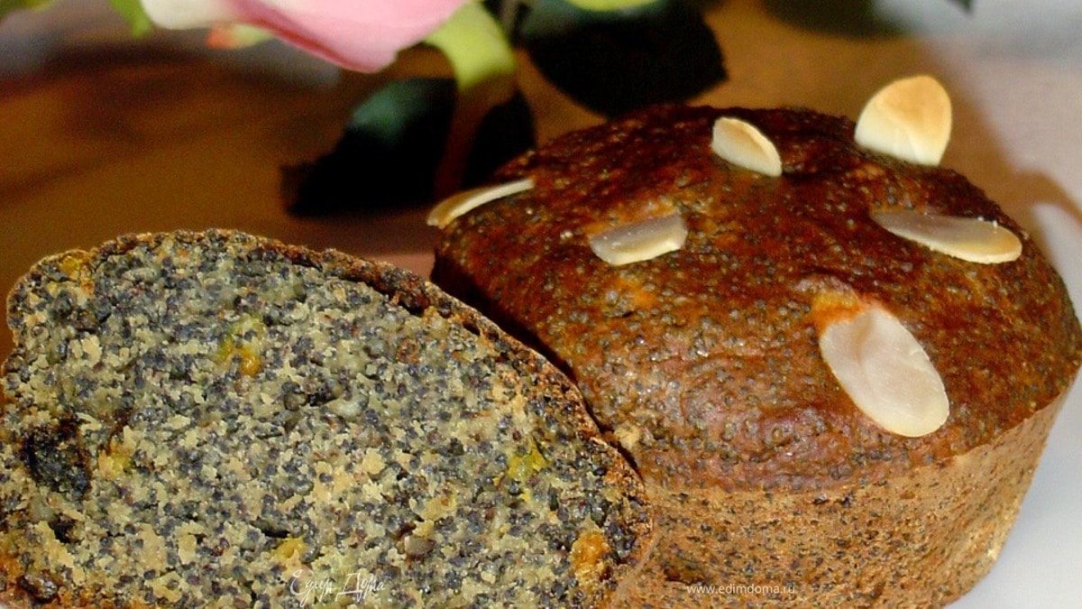 Маковые постные маффины