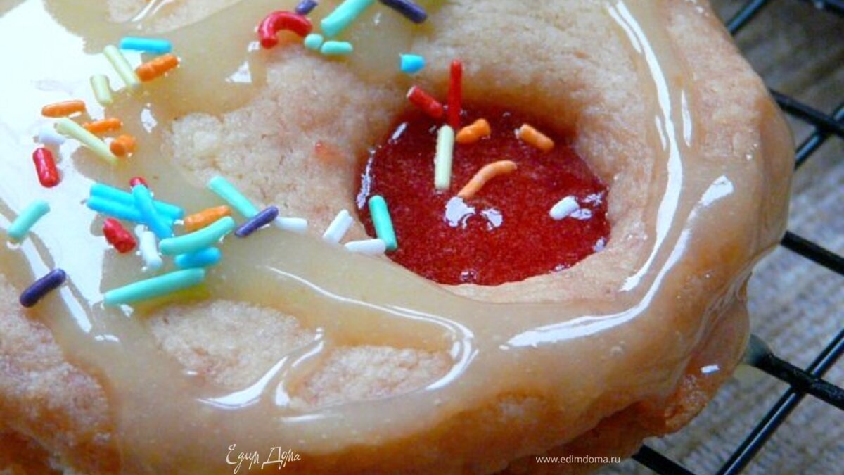 Цветное печенье-сендвич