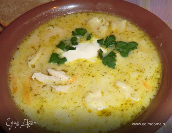 Сырный супчик с курочкой и клецками Сырный супчик с курочкой и клецками