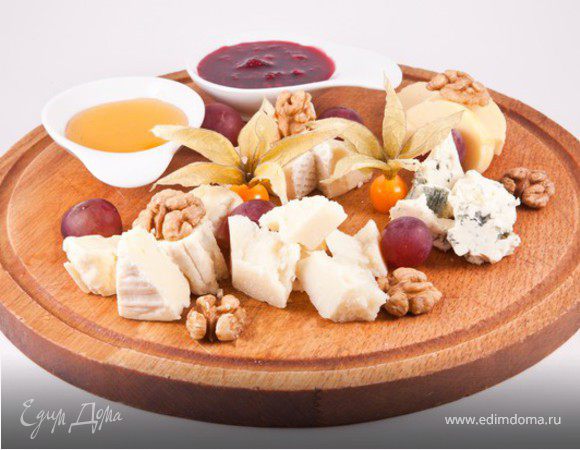 Бри с малиной Бри с малиной