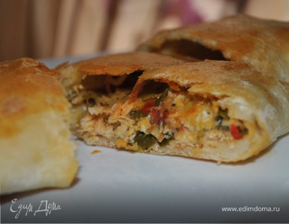 Кальцоне с курицей и шпинатом Кальцоне с курицей и шпинатом