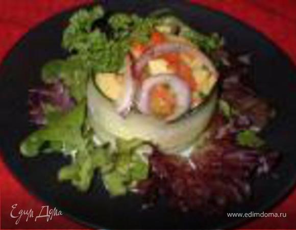 Салат из Авокадо и Крабов с Печеным Перцем