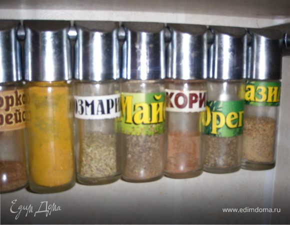 Разнообразные маринады для мяса, морепродуктов и овощей.