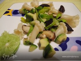Паста с шиитаке и авокадо