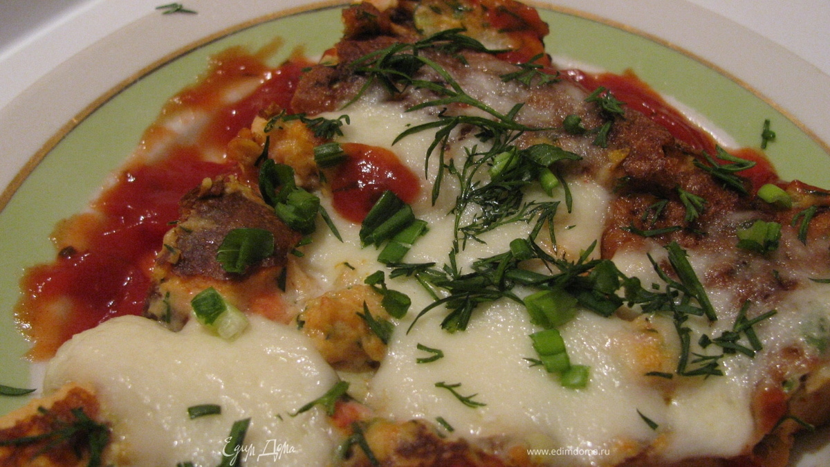 Омлет,когда очень очень хочется есть)))