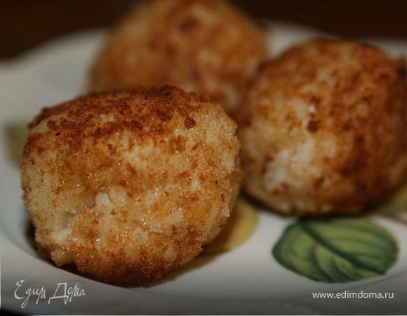 Рисовые шарики с моцареллой   