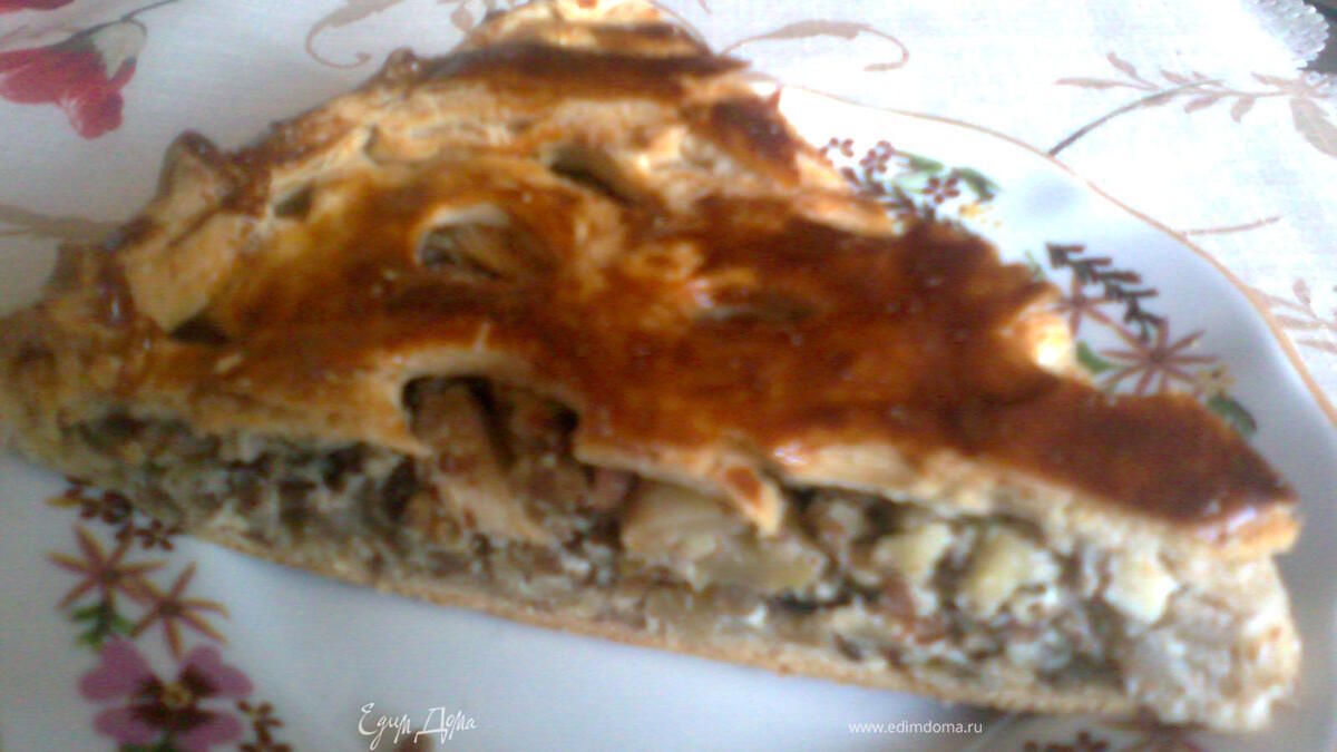 Орехово-яблочный пирог