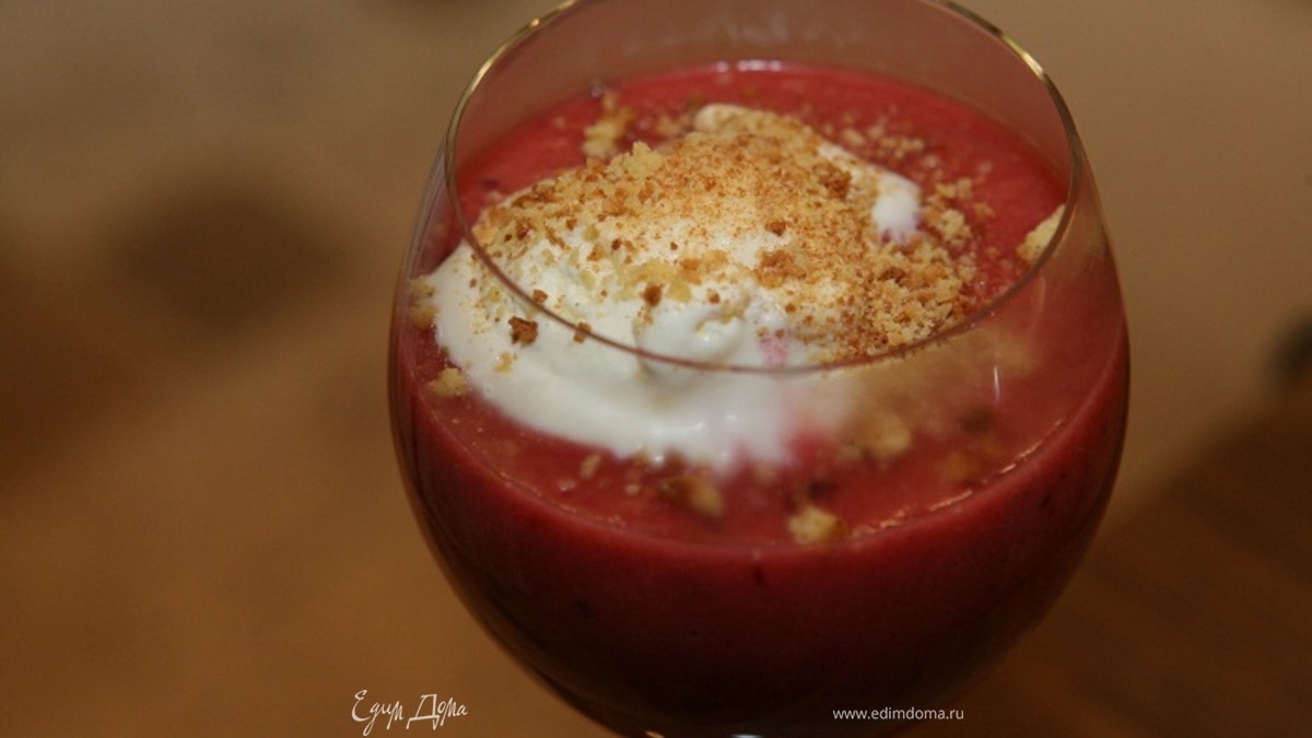 Сливовый коктейль с мороженым