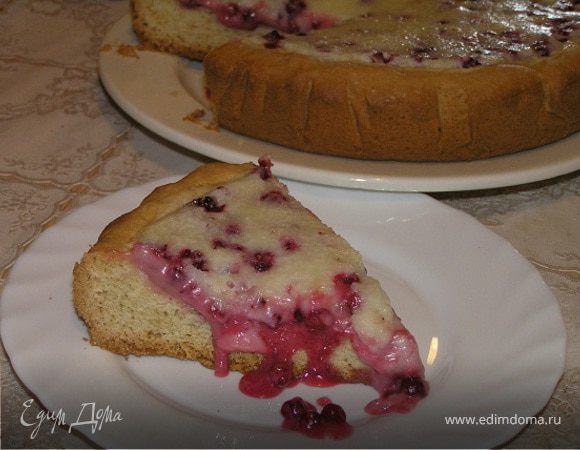 Пирог с брусникой