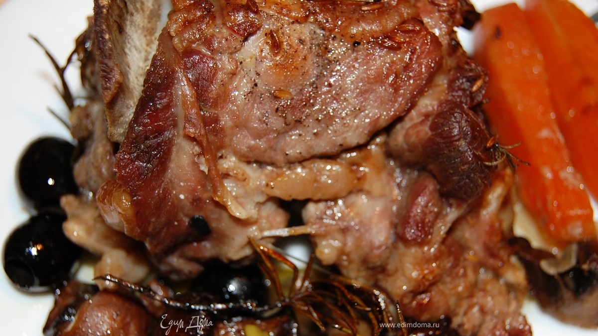  Баранина запеченная  по - средиземноморски.