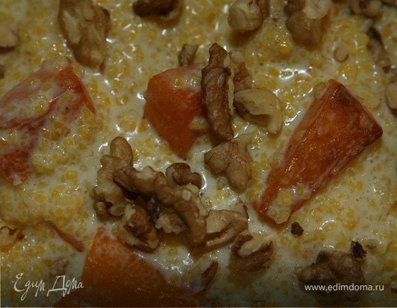 Кукурузная каша с тыквой и грецкими орехами Кукурузная каша с тыквой и грецкими орехами