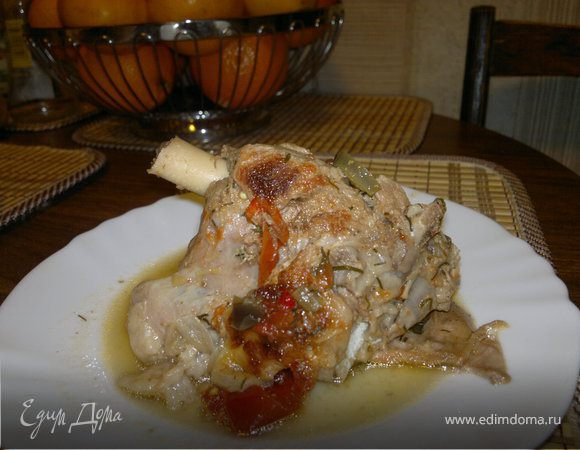 Баранина тушеная с овощами Баранина тушеная с овощами