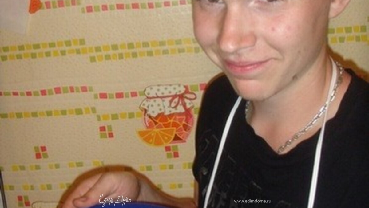 Лягушка в рогозе