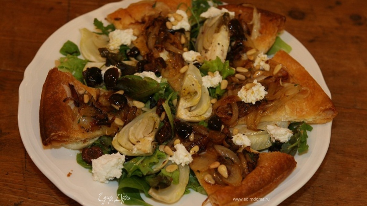 Салат из фенхеля с козьим сыром и кедровыми орешками