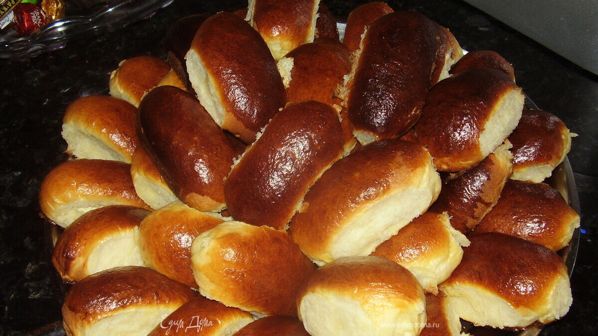 Любимые пирожки моей семьи(с мясом,капустой,творогом) 