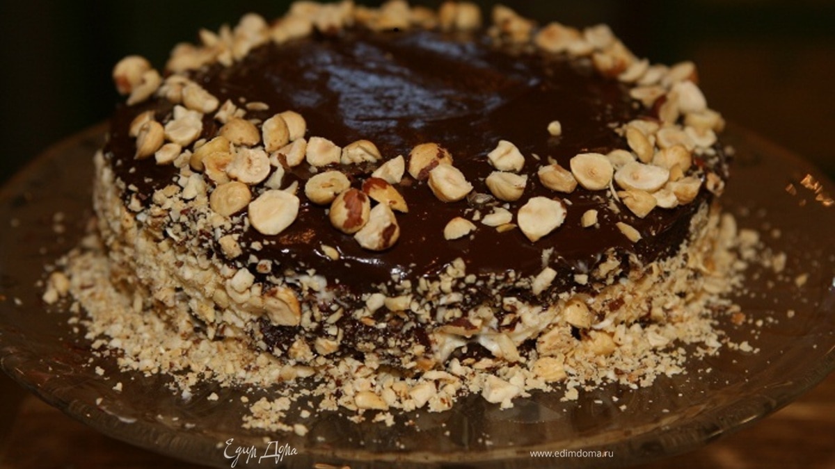 Шоколадный новогодний торт из Пьемонта