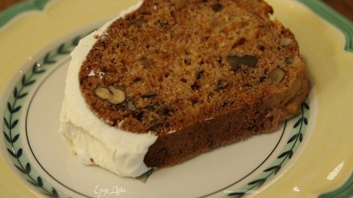 Морковный пирог с орехами    