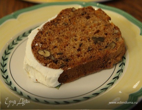 Морковный пирог с орехами    