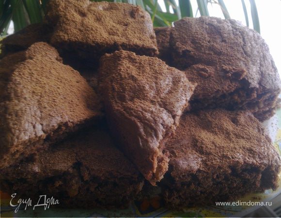 Коврижка "Браунис" с грецкими орехами.