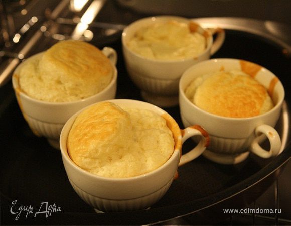 Суфле с голубым сыром и мускатным орехом Суфле с голубым сыром и мускатным орехом