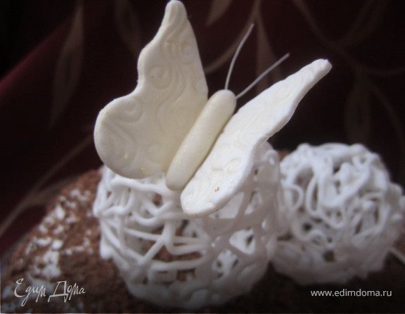 Бабочки из мастики МК. Бабочки из мастики МК.