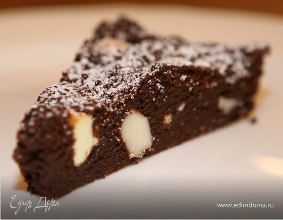 Брауни с макадамией и белым шоколадом