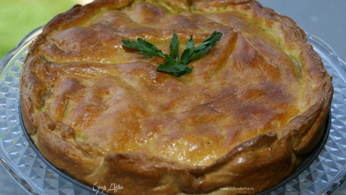 Слоеный пирог с курицей