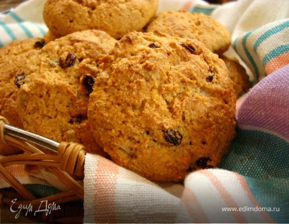 Сконы многозерновые с подсолнечником и изюмом