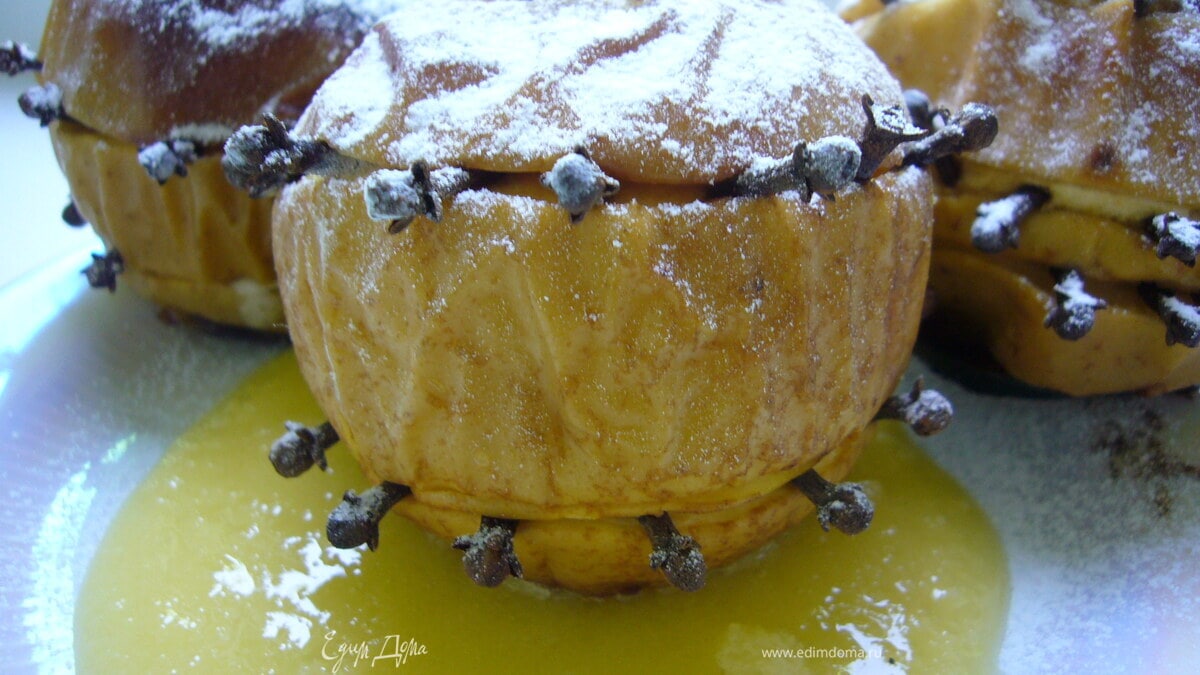 Фаршированные яблоки по-итальянски