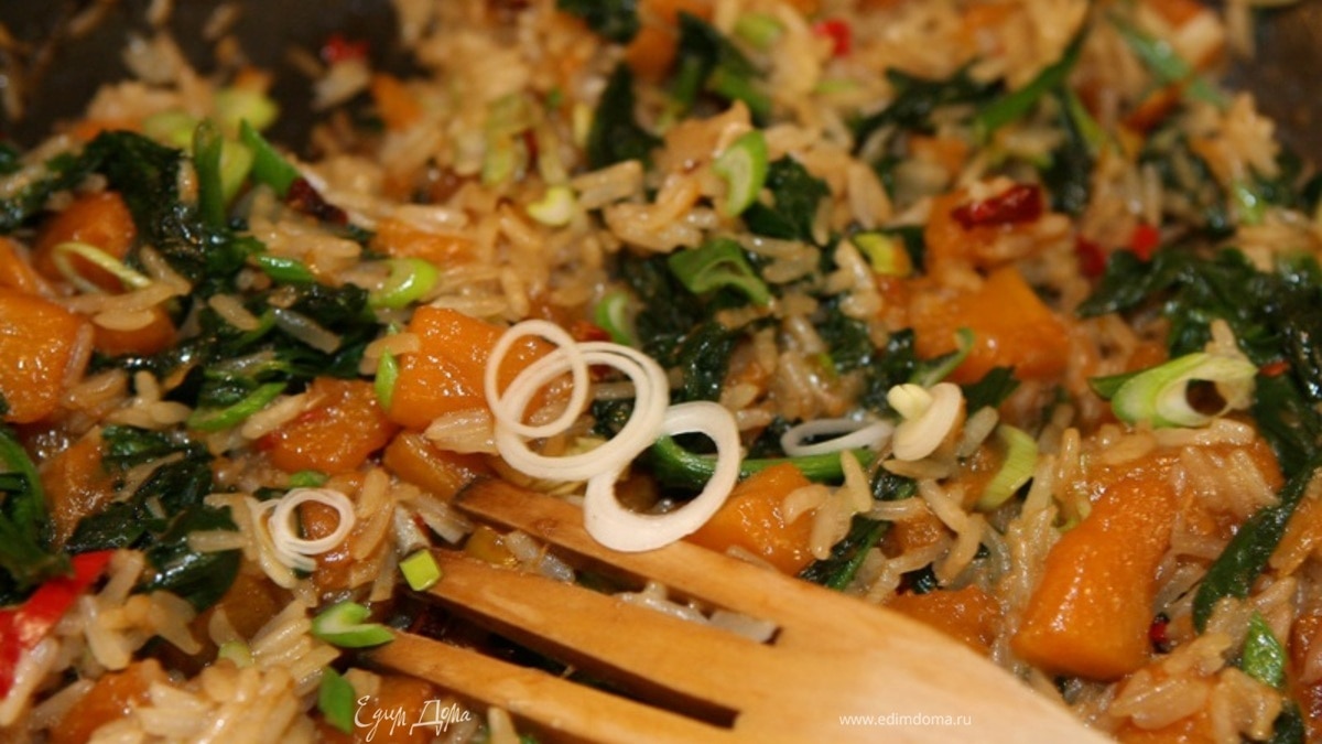 Пряные овощи с ароматным рисом